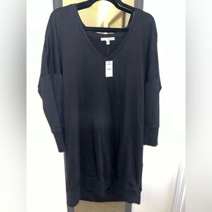 Express black “sweatshirt” v-neck dress!